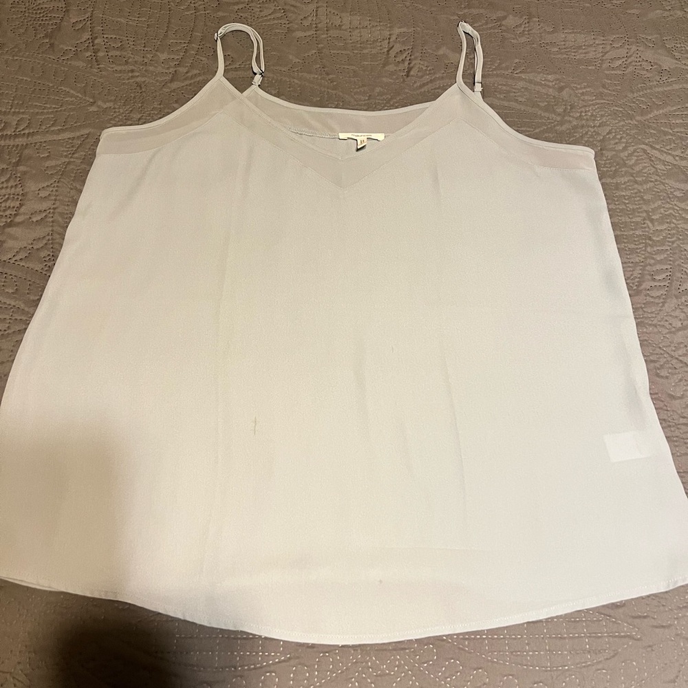 Maurice’s size large tank top